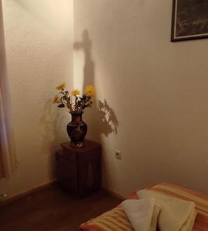 Apartman Sipak Fuzine Exterior photo